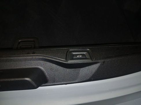 Used 2025 BMW X5 M60i image 48