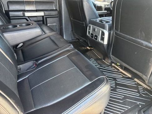 Used 2021 Ford F250 Lariat w/ Lariat Value Package image 38