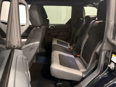 Used 2025 Ford Bronco Big Bend AWD/4WD image 32
