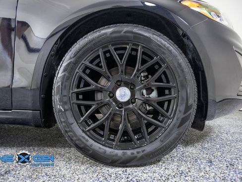 Used 2020 Ford Fusion SE FWD image 44