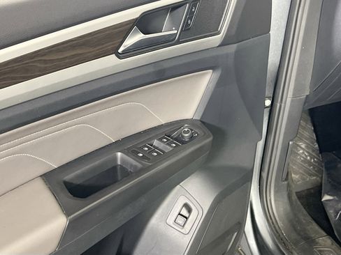 Used 2022 Volkswagen Atlas SE image 17