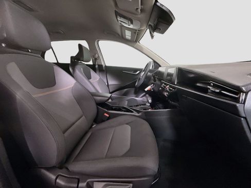 Used 2026 Kia Niro LX FWD image 28