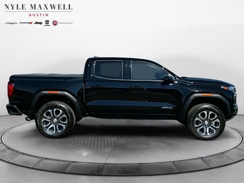 Used 2024 GMC Canyon AT4 w/ AT4 Premium Package image 17