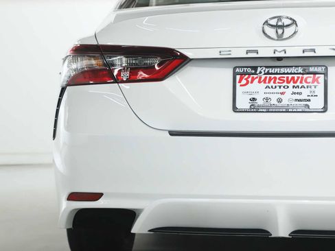 Used 2023 Toyota Camry SE AWD/4WD image 44