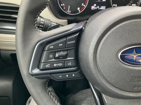 Used 2025 Subaru Forester Limited image 8