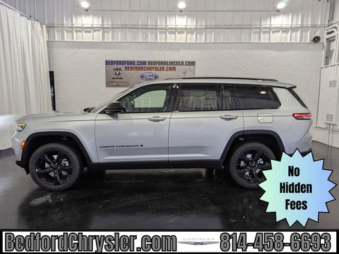 New 2025 Jeep Grand Cherokee L Limited w/ Luxury Tech Group II AWD/4WD image 1