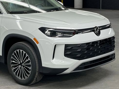 New 2026 Volkswagen Tiguan S AWD/4WD image 39