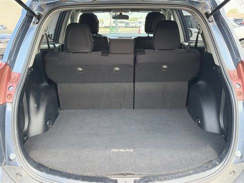 Used 2014 Toyota RAV4 XLE FWD image 7