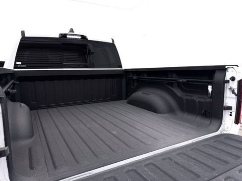 Used 2021 RAM 1500 Limited AWD/4WD image 13