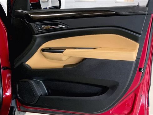 Used 2015 Cadillac SRX Luxury image 26