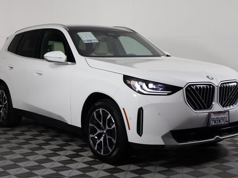 Certified 2026 BMW X3 xDrive30i w/ Convenience Package AWD/4WD image 3