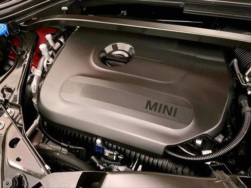 Certified 2025 MINI Cooper Countryman S w/ Comfort Package Max image 31