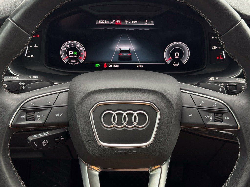 Used 2025 Audi Q7 3.0T Premium Plus AWD/4WD image 10