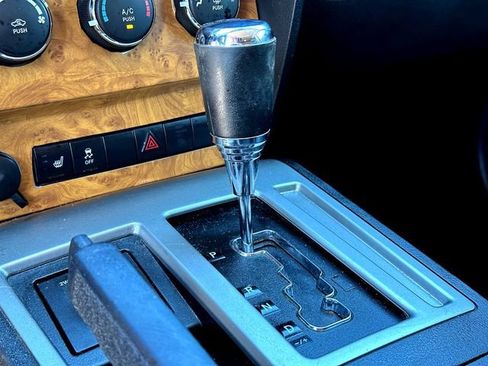 Used 2011 Dodge Nitro Heat image 16