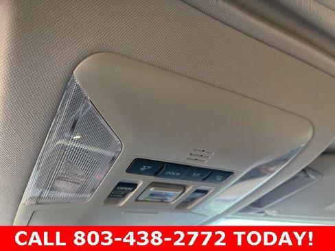 Used 2022 Toyota RAV4 XLE image 30