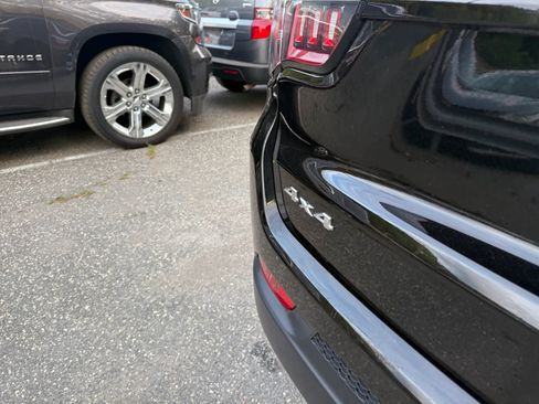 Used 2020 Jeep Compass Latitude AWD/4WD image 10