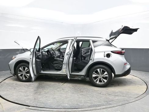Used 2020 Nissan Murano SV image 42
