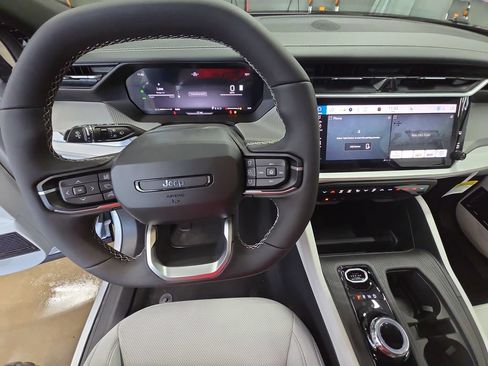 New 2026 Jeep Cherokee Limited AWD/4WD image 16