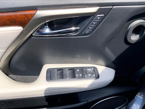 Used 2017 Lexus RX 350 AWD w/ Premium Package image 36