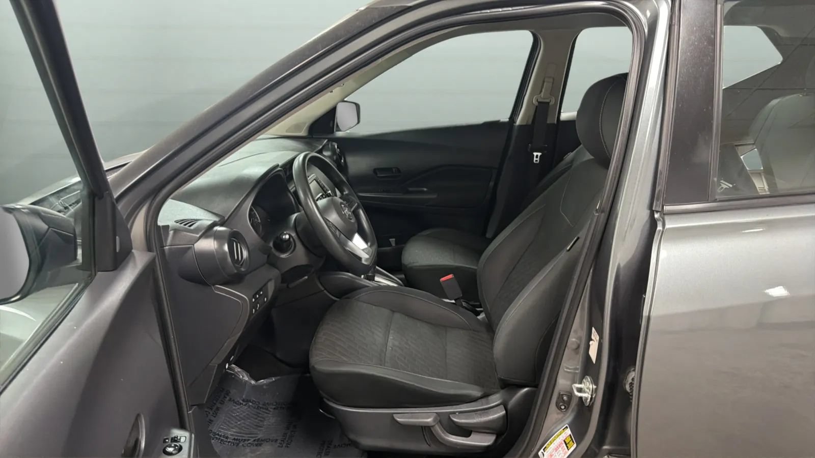Used 2021 Nissan Kicks S FWD image 21