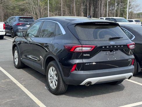Used 2023 Ford Escape Active image 8