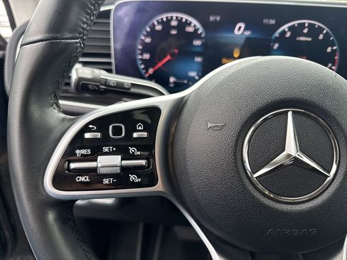 Used 2020 Mercedes-Benz GLS 450 4MATIC image 25