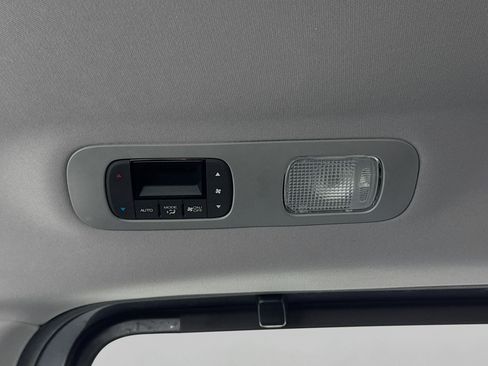 Certified 2023 Honda Odyssey EX-L image 25