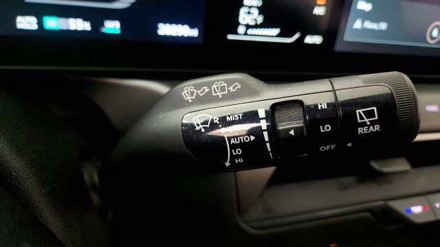 Used 2024 Kia EV9 Light Long Range RWD image 62
