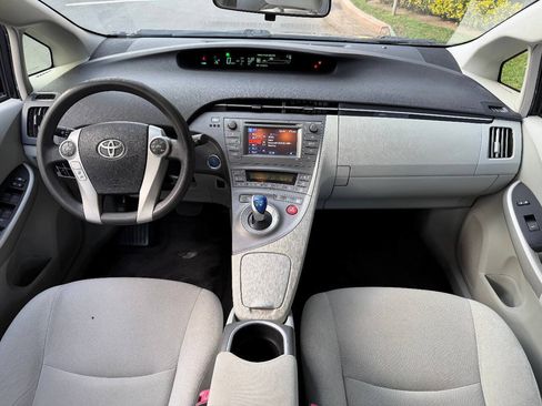 Used 2012 Toyota Prius Two FWD image 19