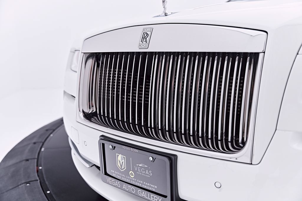 Used 2014 Rolls-Royce Wraith RWD image 23