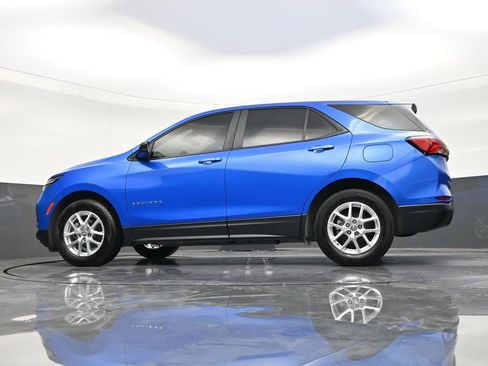 Used 2024 Chevrolet Equinox LS FWD image 22