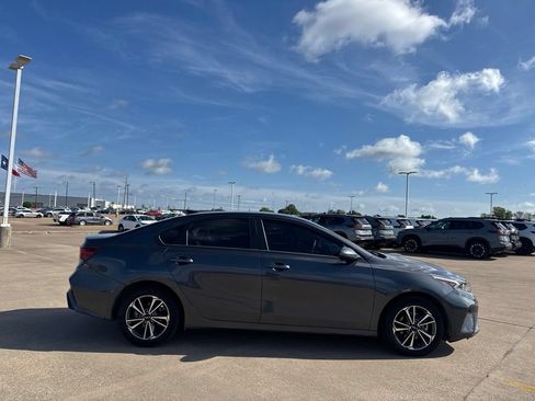 Used 2023 Kia Forte LXS FWD image 24