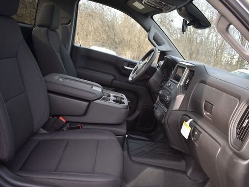 New 2026 Chevrolet Silverado 1500 W/T w/ WT Value Package image 14