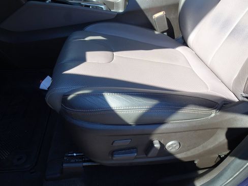 Used 2020 Hyundai Santa Fe Limited AWD/4WD image 9