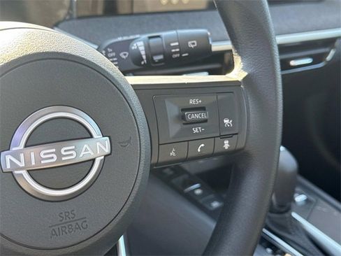 New 2026 Nissan Kicks S image 25