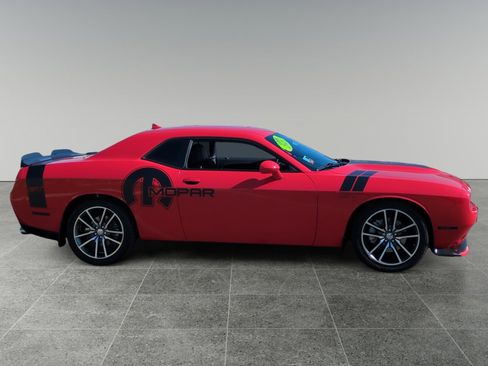 Used 2023 Dodge Challenger GT w/ Plus Package image 6