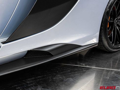 Used 2016 McLaren 675LT Spider image 21