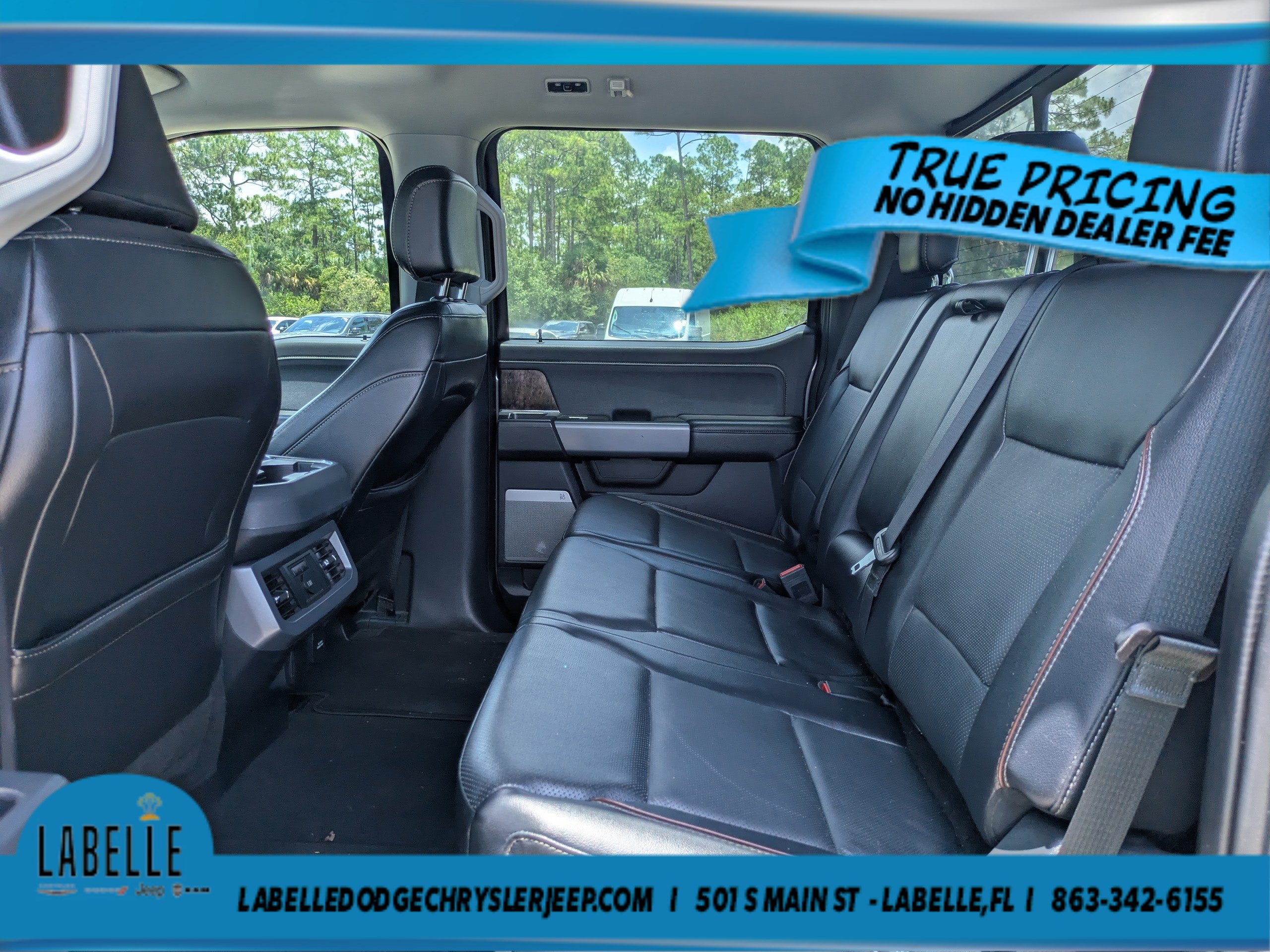 Used 2023 Ford F250 Lariat w/ Black Appearance Package AWD/4WD image 12