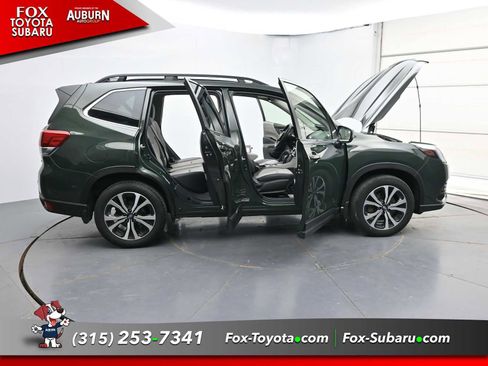 Used 2023 Subaru Forester Limited AWD/4WD image 39