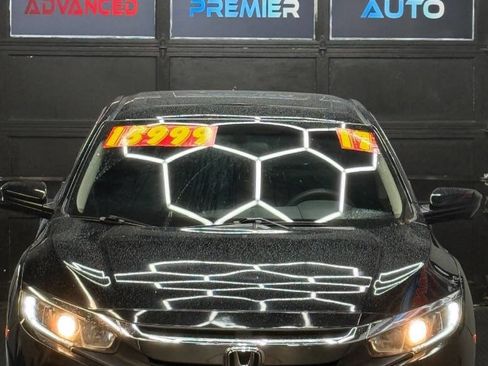 Used 2017 Honda Civic EX image 5