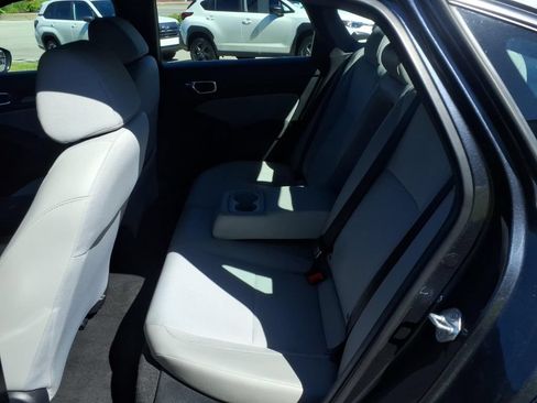 Used 2025 Honda Civic Sport image 29
