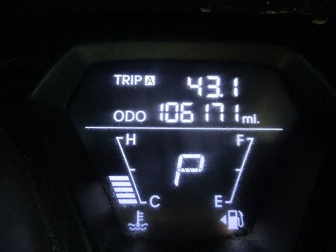 Used 2013 Hyundai Elantra GLS image 11