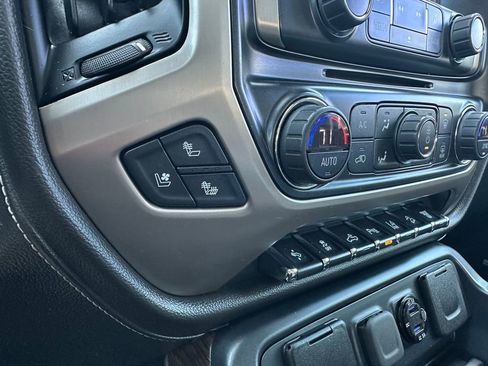 Used 2017 GMC Sierra 3500 Denali w/ Duramax Plus Package AWD/4WD image 6