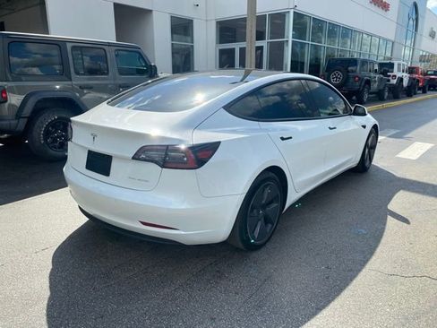 Used 2021 Tesla Model 3 Long Range image 9