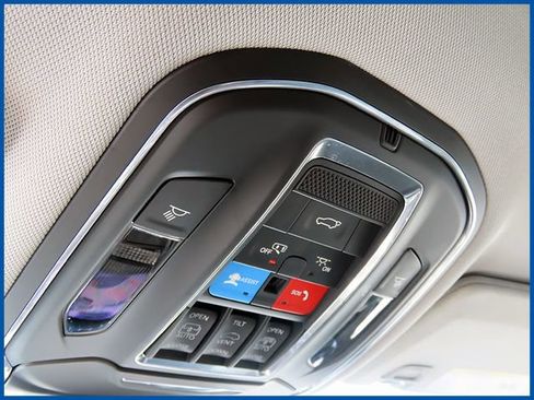Used 2023 Jeep Grand Cherokee Limited AWD/4WD image 20