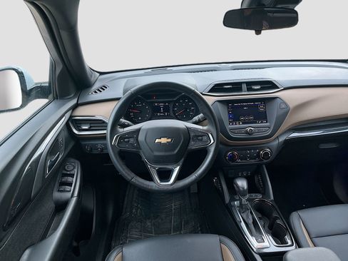 Used 2022 Chevrolet TrailBlazer ACTIV image 22