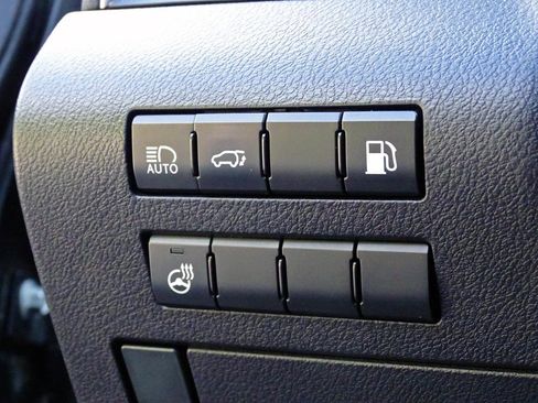 Used 2019 Lexus RX 450h AWD w/ Navigation Package image 16