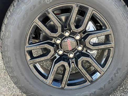 New 2026 GMC Sierra 1500 Elevation w/ Elevation Premium Package AWD/4WD image 14