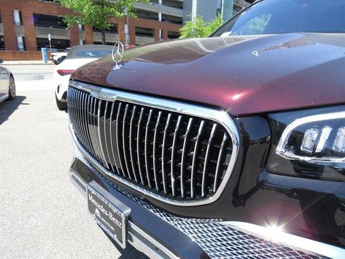 Certified 2022 Mercedes-Benz Maybach GLS 600 4MATIC image 29