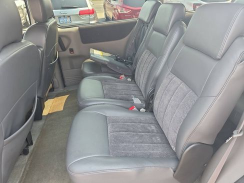 Used 2003 Chevrolet Venture Warner Brothers w/ Security Package FWD image 11